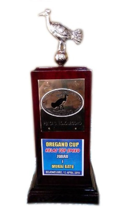 Trofi eksklusif Oregano Cup