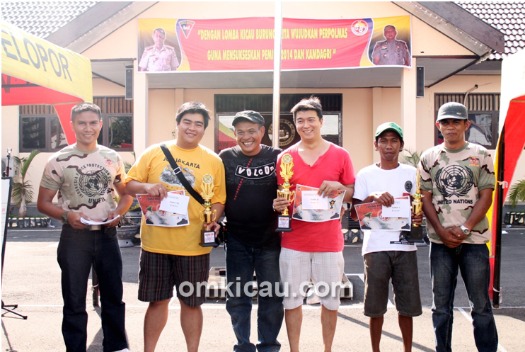 Lomba Burung HUT Ke-68 Brimob di Makassar