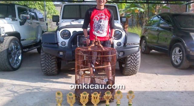 Fitri BKS dan murai Kenzo