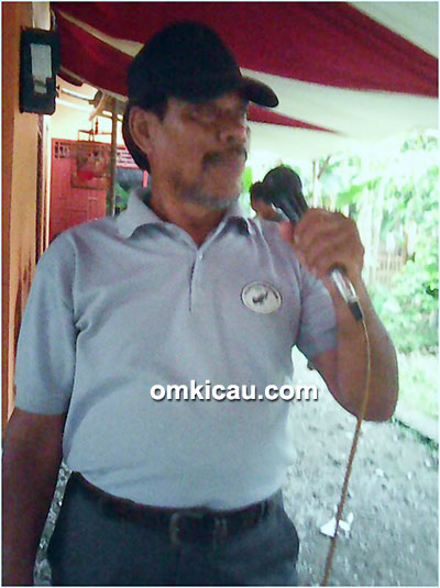 Abah Udin, MC gaek