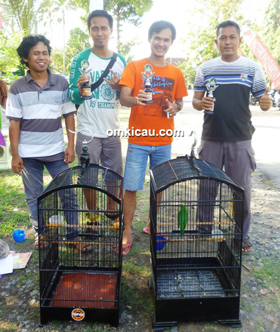 Om Arifin MD dan kenari Singo Barong