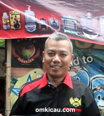 Om Widodo, owner Elite