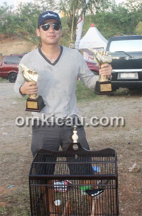 Andre dan Kacer Senpi