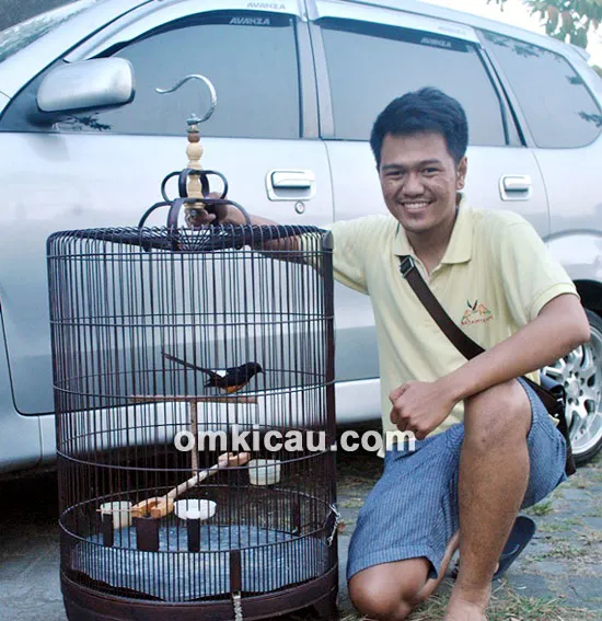 Brian Mbarek dan murai batu Artho Moro