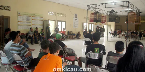 Latber Kenari Parikesit Klaten