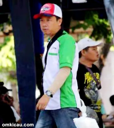 Om Benny Luwes