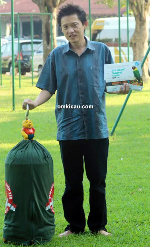 Budi Siliwangi dan lovebird Tengkek