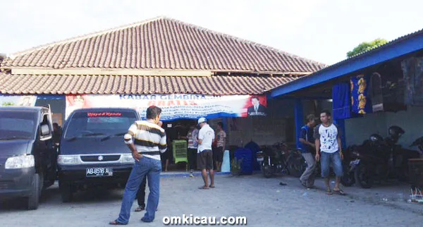 Balai Desa Dompyongan