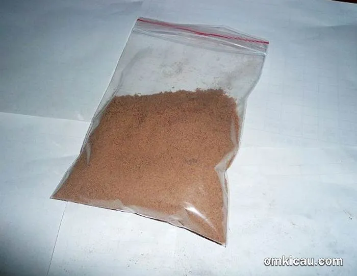 Simpan dalam kantong kedap udara