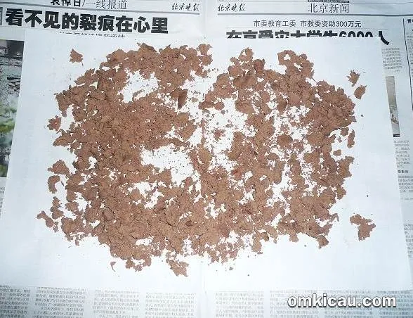 Simpan daging yang telah bersih dari air ke atas kertas
