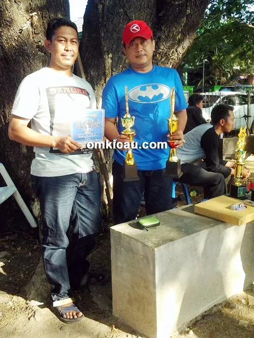 Om Hendy dan cucak hijau Kacuping