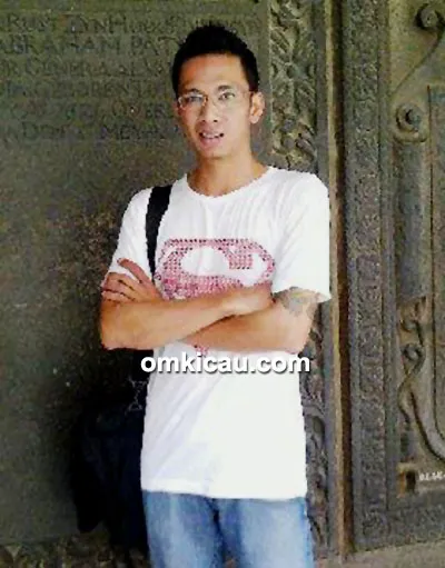 Om Roy dan pleci Bolang-Baling