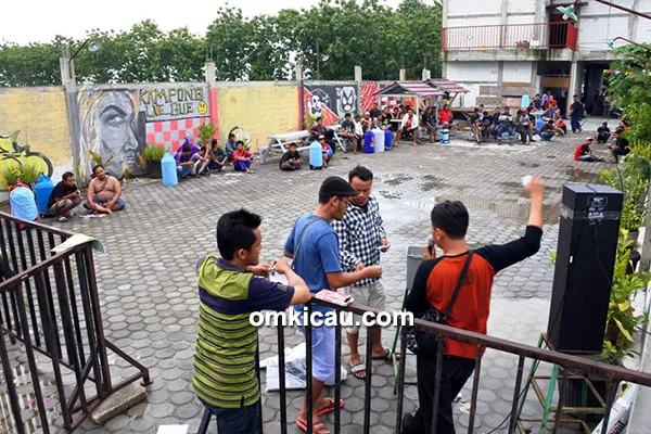Latpres Kampoeng Loegue