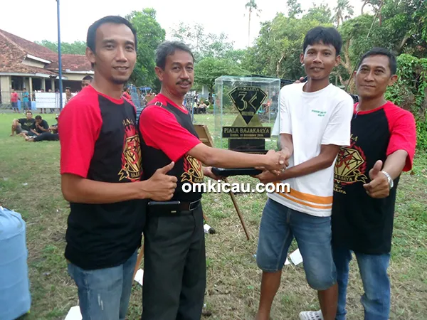 Red Line Pati juara umum SF