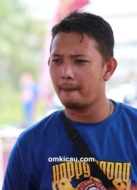 Om Iwan Aubrey
