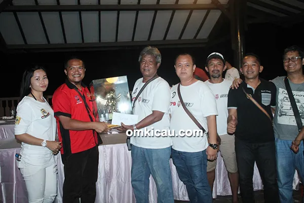 279 Team juara umum BC