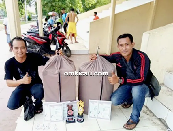 Cucak hijau Ahok