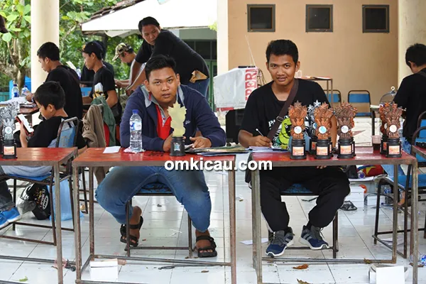 Lomba burung berkicau KMBB Blora