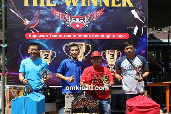 Lomba burung berkicau Gebyar Putri Tunggal