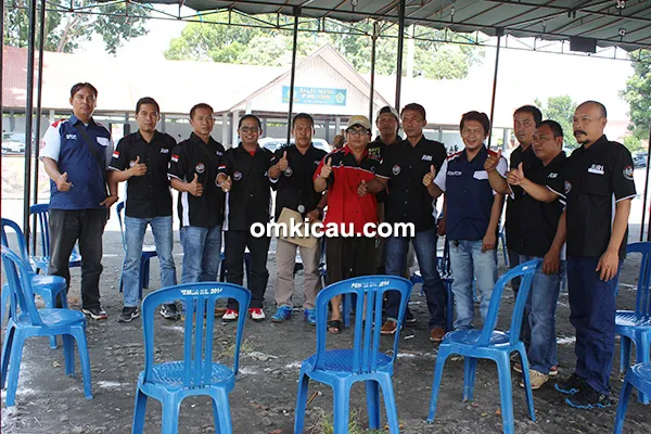 Lomba burung berkicau Gebyar Putri Tunggal