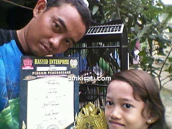 Om Joko S dan cucak hijau Razor