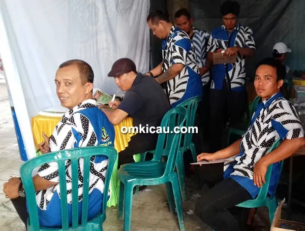 Tim Juri Ronggolawe