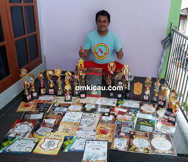 Om Daniel Joan Om Daniel Joan