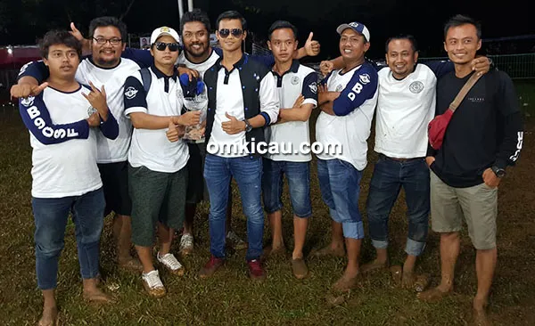 B90 Team B90 Team
