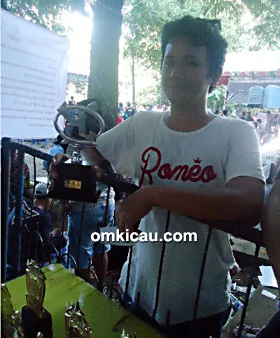 Piala Kretek2