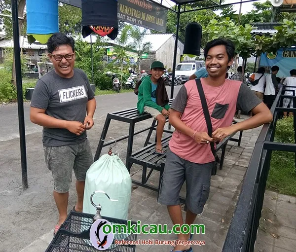 Dex Widhi