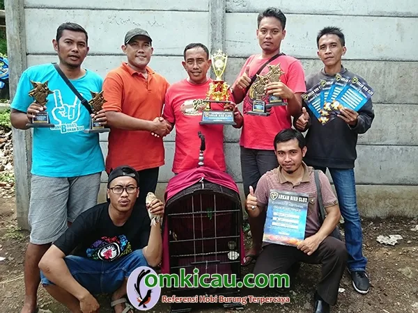 cucak ijo Angin Timur
