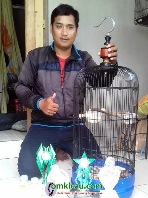 Om Donny