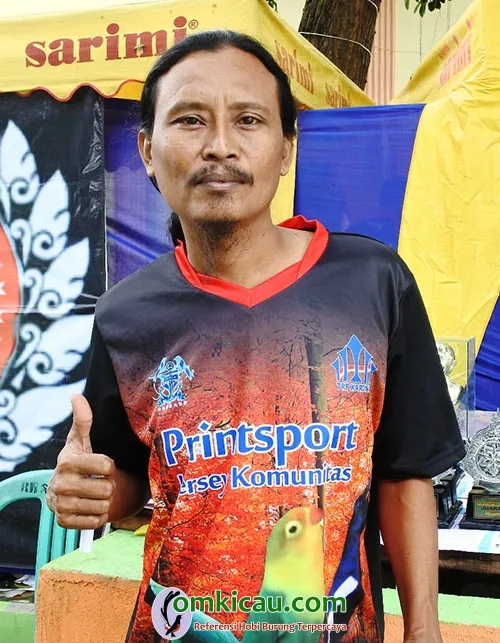 Om Je Gondrong