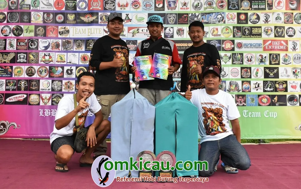 Om Dondong Anjasmoro LA Bangga Dengan Penampilan Kenari Boboho