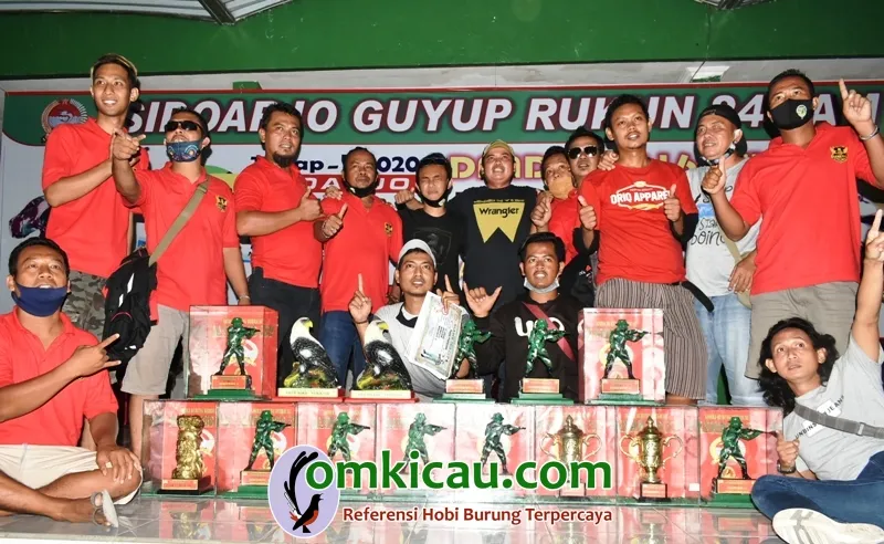 Mahkota SF Raih Juara Umum SF.