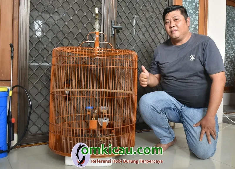 Om Alex Bersama Salah Satu Gaco Andalan Murai Batu Slamet.