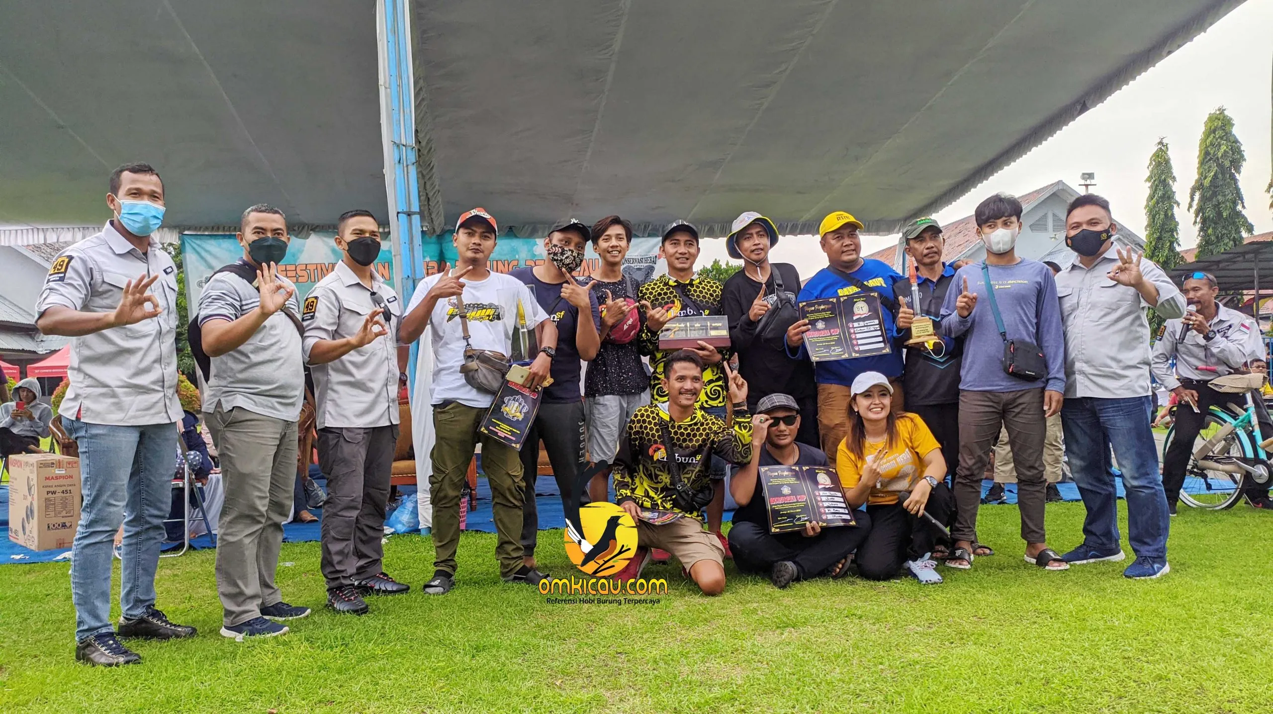 Juara Umum Embun SF Scaled