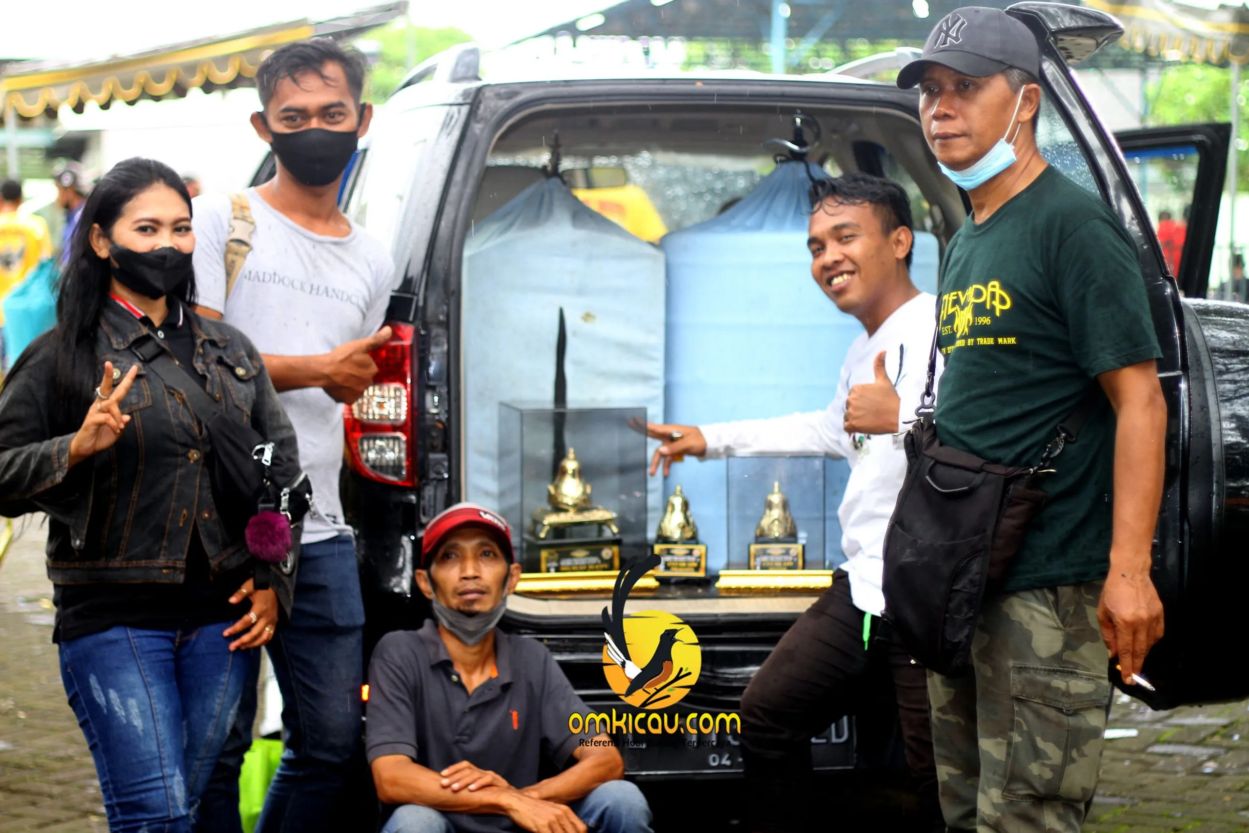 Tim Hendry ABS Bawa Pulang 3 Tropi Scaled