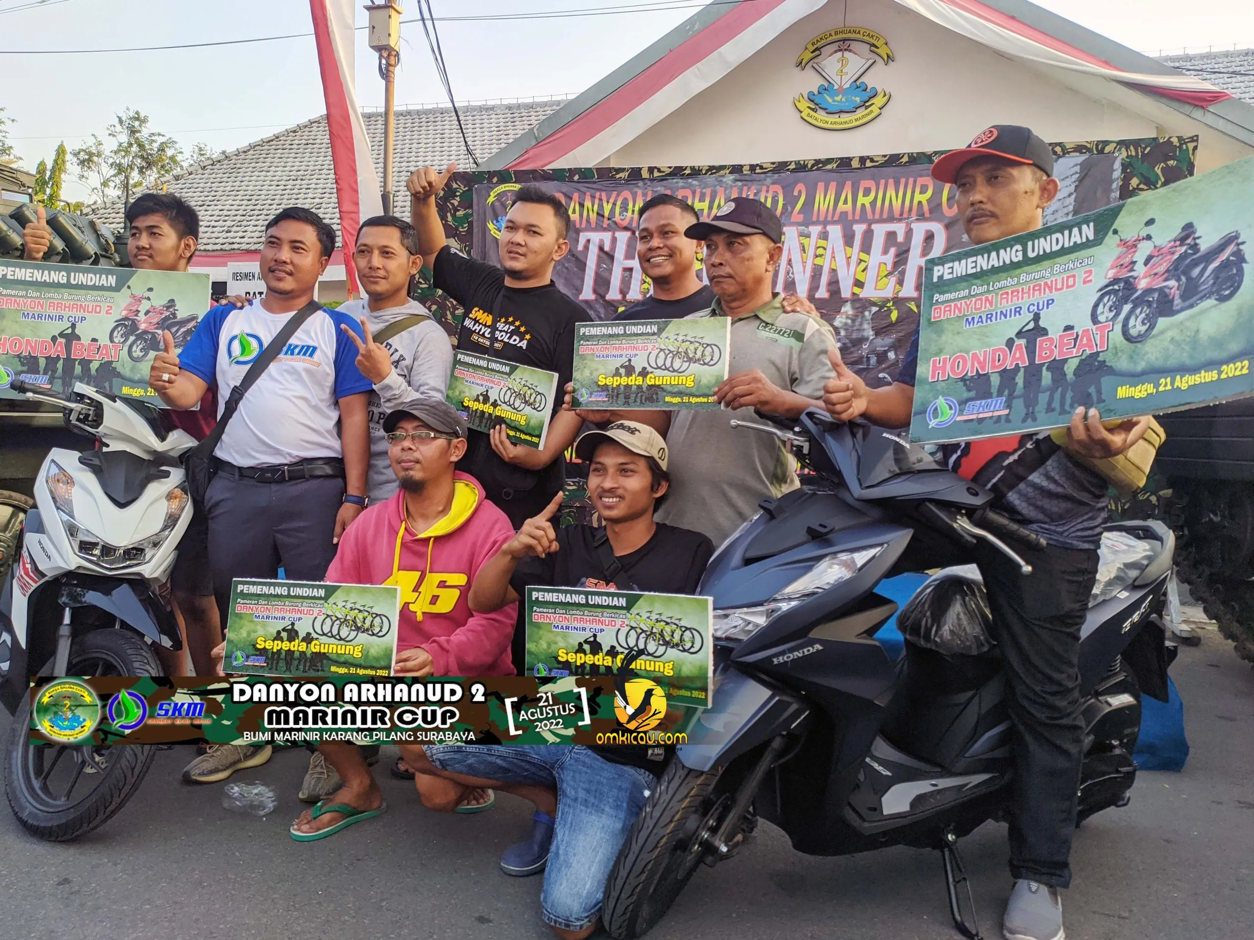 Pak Dwi Mendapat 1 Unit Motor Serta 2 Sepeda Gunung Scaled