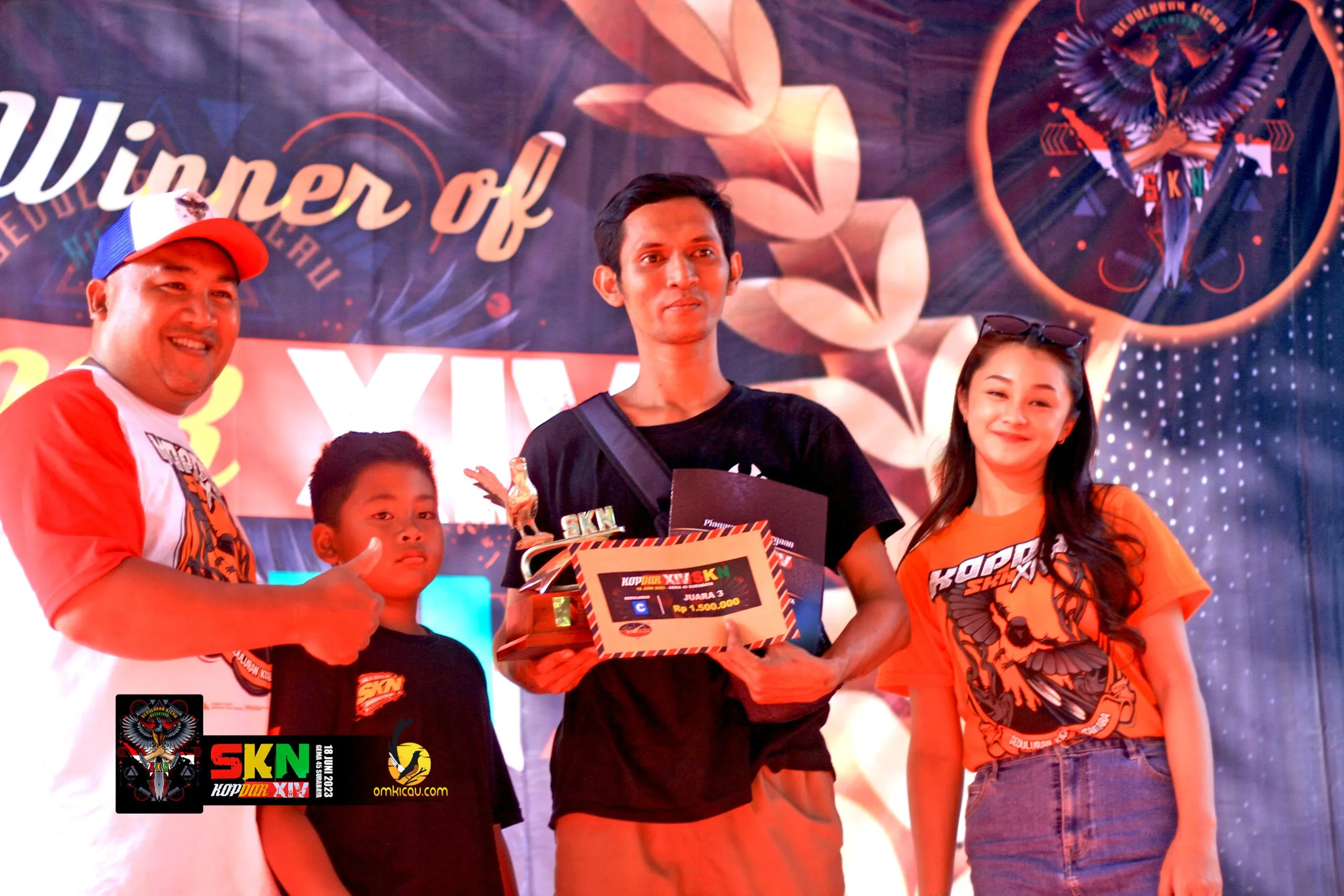 Zeus Juara 3 Seduluran C Scaled